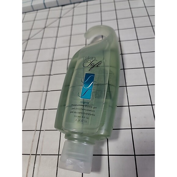 Avon Skin So Soft  Moisturizing Shower Gel 5 oz.  ORIGINAL NIP NOS - Picture 2 of 6